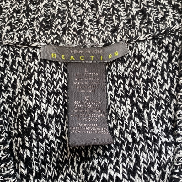 Kenneth Cole Reaction Womens L Short Sleeve Cardigan. Black and White Knit. - Picture 9 of 9